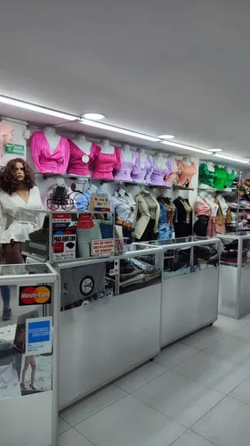 Almacén De Ropa