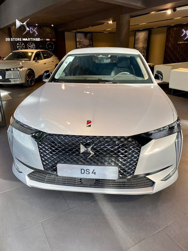 DS DS4 1.6 Performance Line 215 At8