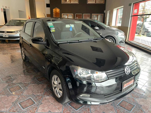 Imagen 2 de 11 de Volkswagen Gol Trend 1.6 Trendline 101cv 3p 2013