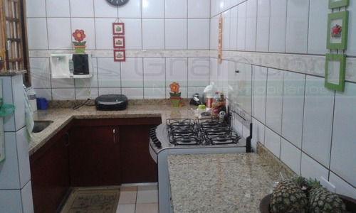 Casa Sobrado Para Venda, 3 Dormitório(s), 226.0m² - 4502