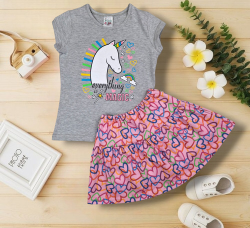 Conjunto Niña Blusa Unicornio Y Falda Short Corazones