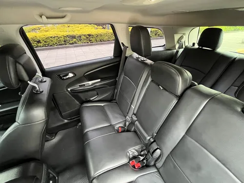 Dodge Journey 2.4 SE Automática 7 Puestos