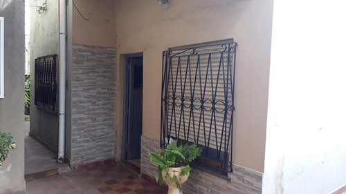 Imagen 18 de 20 de Retasada!! Nuevo Valor!! Venta De Dos Casas En Block - Nuevo Wp De Contacto 1137868438!