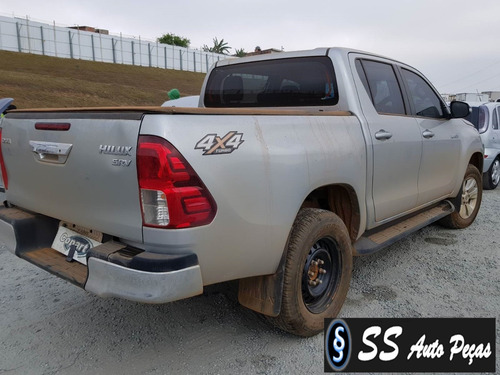 Imagem 2 de 2 de Sucata De Hilux Cd 2017 - Retirada De Peças