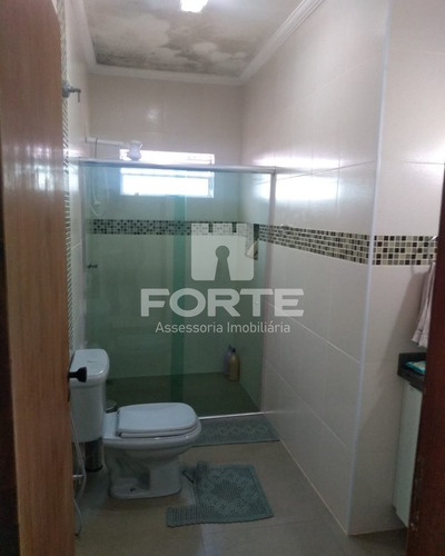 Imagem 17 de 30 de Excelente Imóvel, Com Ótima Infraestrutura. Com Piscina. - Ca00007 - 68898494