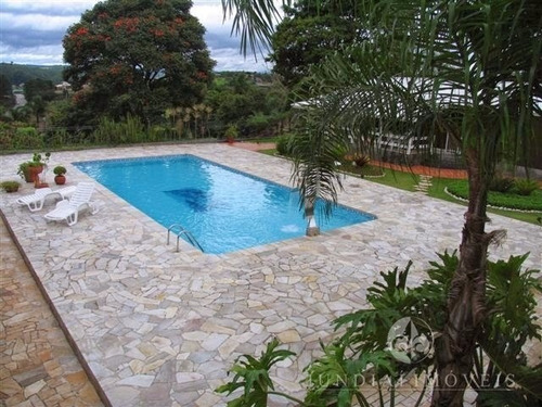 Vendo Linda Chácara De Alto Padrão No Bairro Caxambu Em Jundiaí 5200 M² De Terreno E 500 M² De A/c. (está Alugada Por 4.500,00) - Ch00108 - 3371996