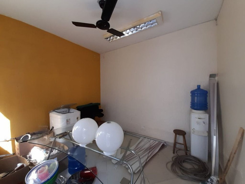 Imagem 14 de 28 de Sobrado Para Locação Comercial Estrutura Pronta Para Clinica - So0564
