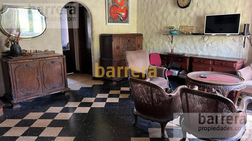 Chalet De Estilo Marplatense - Playa Grande