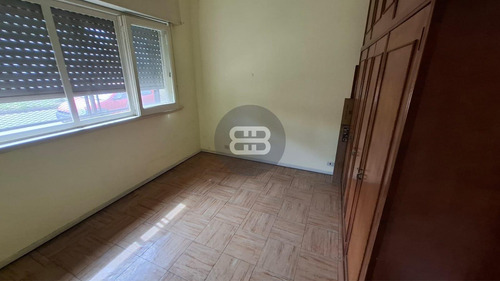 Casa En Lote Propio Con Patio Y Terraza