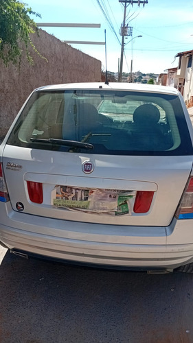 Fiat Stilo 1.8 8v Sporting Flex Dualogic 5p