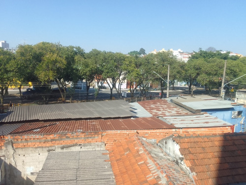 Excelente Sobrado Com Três Quartos,três Banheiros Uma Suite