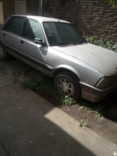 Peugeot 505