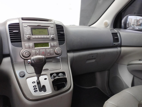 Imagem 7 de 13 de Kia Carnival Ex 3.8 (aut) Gasolina Automático