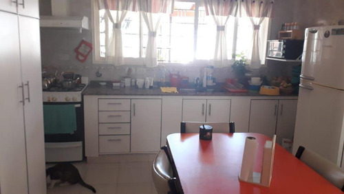 Imagen 4 de 17 de Venta - Villa Luzuriaga - Casa 4 Ambientes Muy Buen Estado