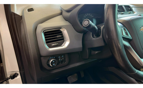Chevrolet Spin 1.8 ACTIV7 8V FLEX 4P AUTOMÁTICO
