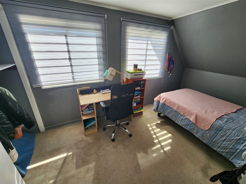 Casa En Venta De 5 Dorm. En Tiltil Ampliada Y Remodelada !!!