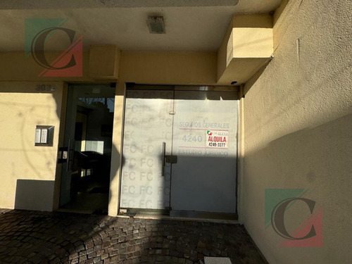 Oficina Al Frente En Lanús Oeste