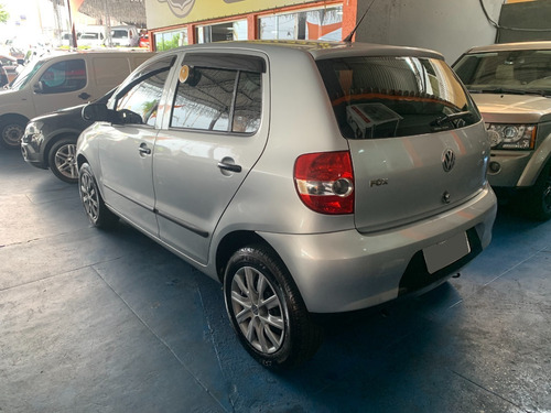 Volkswagen Fox 1.0 Flex, 4 Portas 2009 Autos Rr