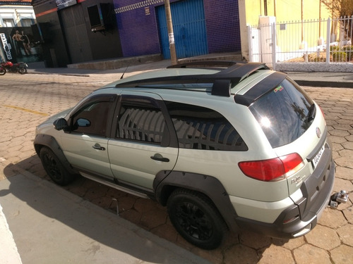 Imagem 4 de 8 de Fiat Palio Adventure 2009 1.8 Locker Flex 5p