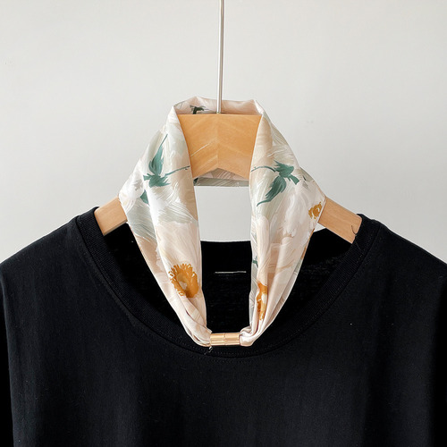 Cachecol De Seda Feminino M Com Estampa Elegante, Pescoço