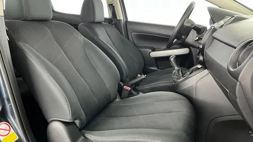 Mazda 2 15HM1C MT