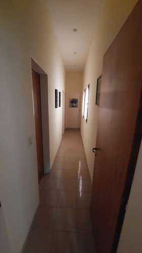 Casa Tipo Chalet, 3 Hab., Impecable Estado, Zona Privilegiad