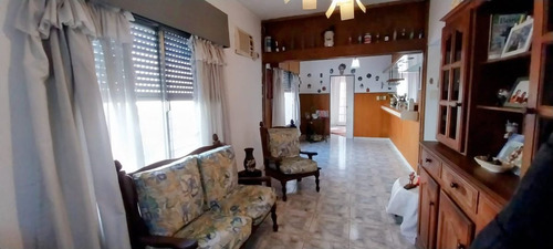 Venta Casa Paso Del Rey 3 Dormitorios+patio+cocher
