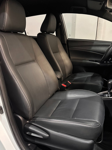 Toyota Yaris 1.5 107Cv Xls Pack Cvt