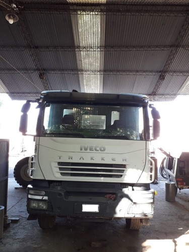 Camion Iveco Trakker 410 Con Mixer