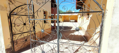 En Venta Hostal En San Carlos De Cafayate