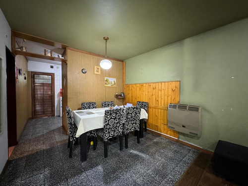 Casa En Venta En Rafael Calzada