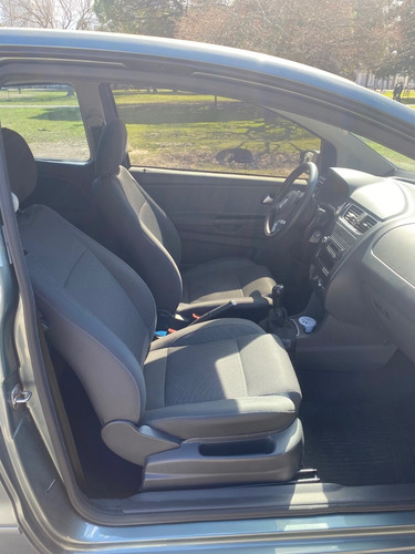 Imagen 8 de 10 de Volkswagen Fox 1.6 Comfortline 3 P. 73.000 Km.
