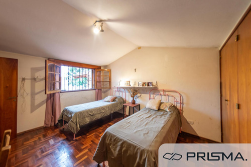 Casa- 4 Dorm- Urca