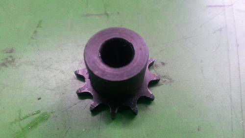 Piñon 25mm Ext. 6mm Paso 12 Dientes *65 647
