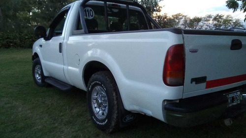 Ford F-100 2011 3.9 Cab. Simple Xlt 4x2