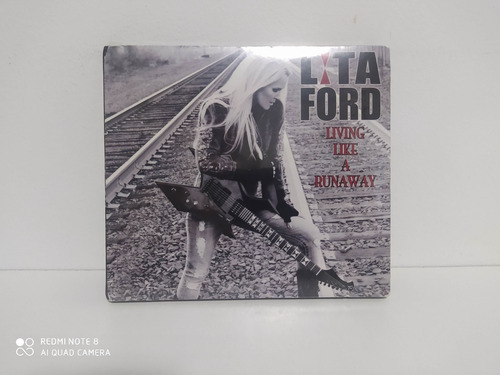 Lita Ford - Living Like A Runaway - Lacrado!!