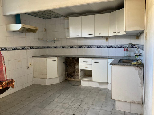 Imagen 14 de 15 de Va1131 Venta Amplia Casa 3dorm,balcón,azotea Con Parrillero Centro