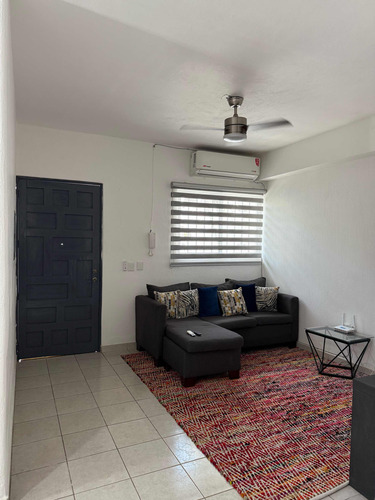Condominio De 2 Recamaras Y 2 Baños