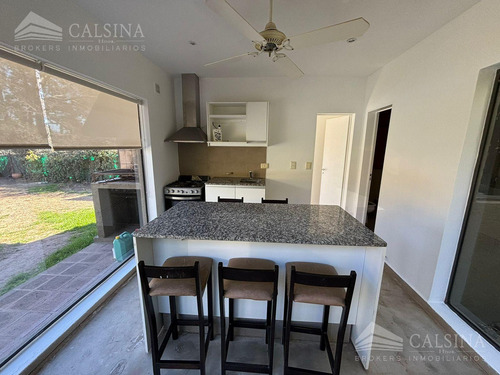 Casa En Venta En Villa Allende Golf