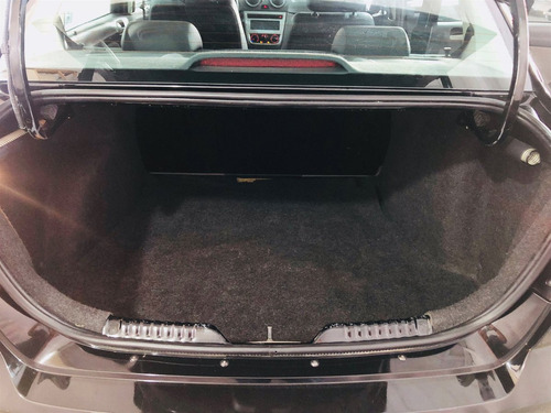 Volkswagen Voyage 1.6 Mi 8v Flex 4p Manual