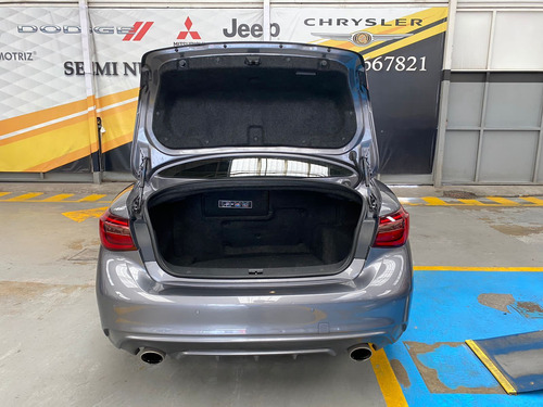 Infiniti Q50 3.5 Hybrid At