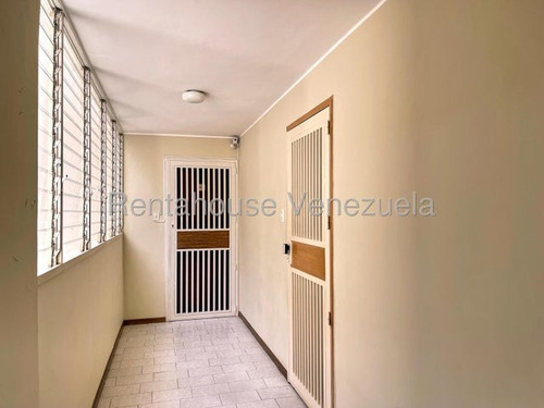Espectacular Apartamento Remodelado En Venta En El Marques - Mls #25-18331 -jca