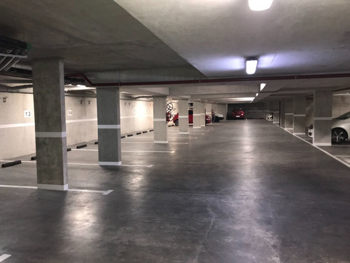 Imagen 5 de 12 de Cochera En Venta Belgrano R Edificio De Categoria