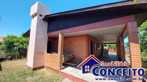Imagem 22 de 28 de C440 - Excelente Residência Com 2 Terrenos No Balneário Marisul