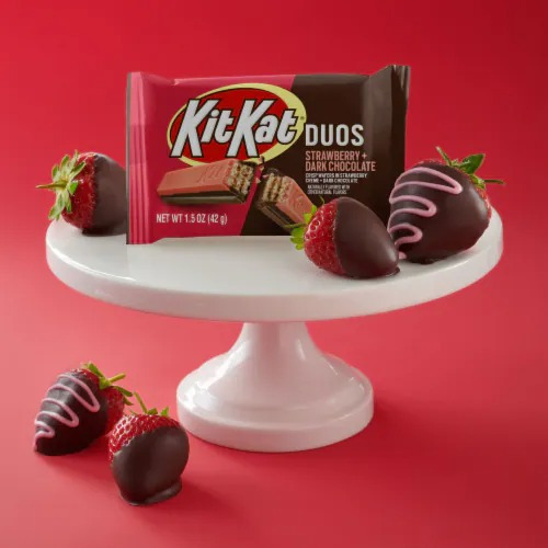 Kit Kat Dúos, Fresa Y Chocolate Oscuro Kitkat King Size