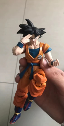 Son Goku Bandai Original