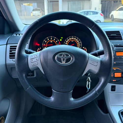 Toyota Corolla 1.8 Xei Mt 136cv