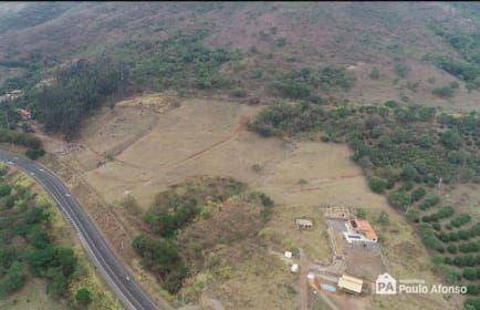 Imagem 3 de 11 de Sítio À Venda, 25379 M² Por R$ 290.000,00 - Zona Rural De Aguas Da Prata - Águas Da Prata/sp - Si0023