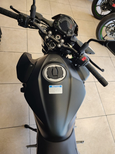 Imagen 13 de 25 de Kawasaki Z400 ( No Mt03 Ktm Duke 390 ) Tomo Permutas