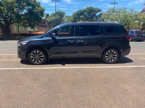 Kia Carnival 2.2 Crdi